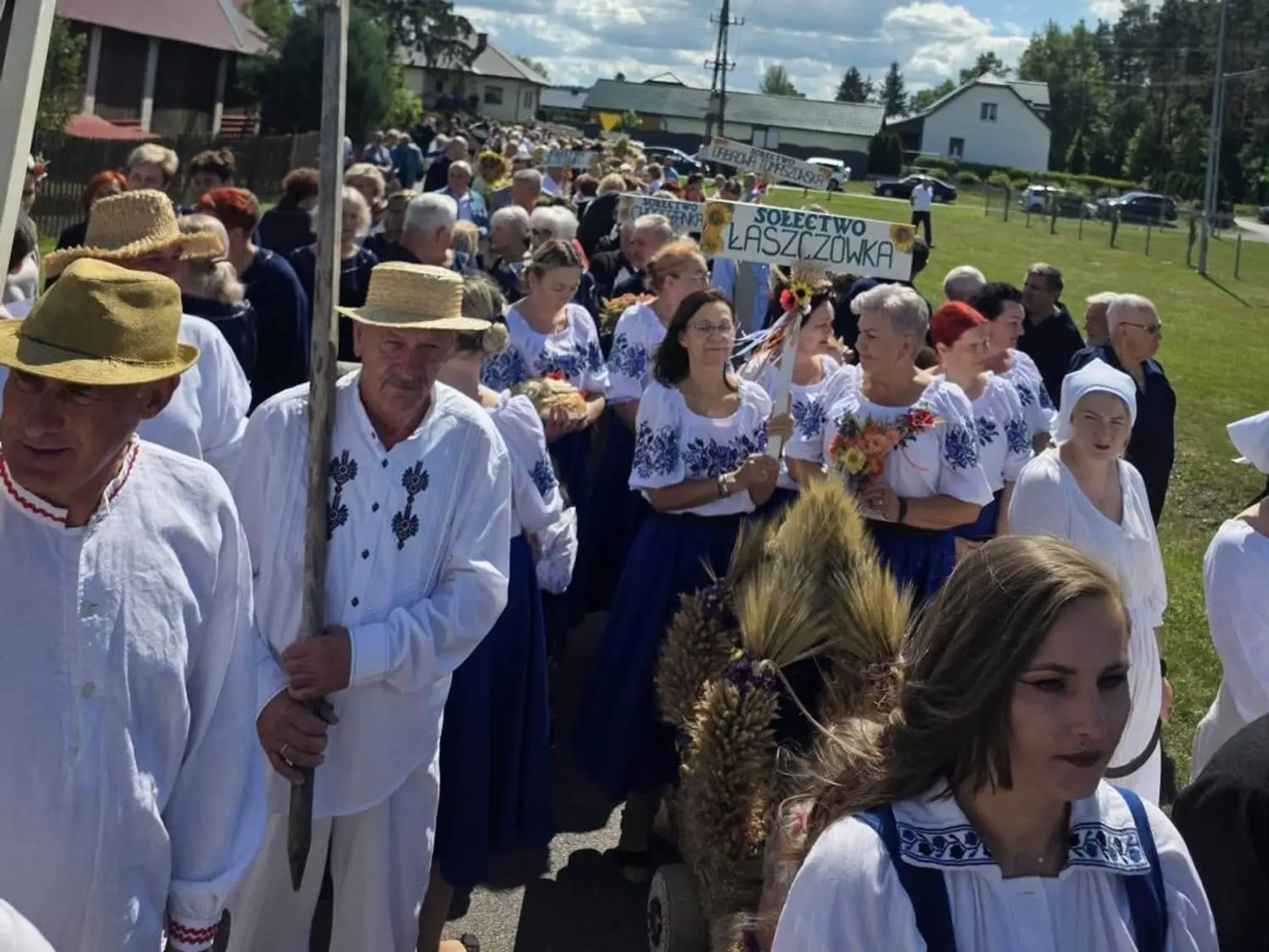 Dożynki Gminno-Parafialne w Łaszczówce i Żernikach [ZDJĘCIA]