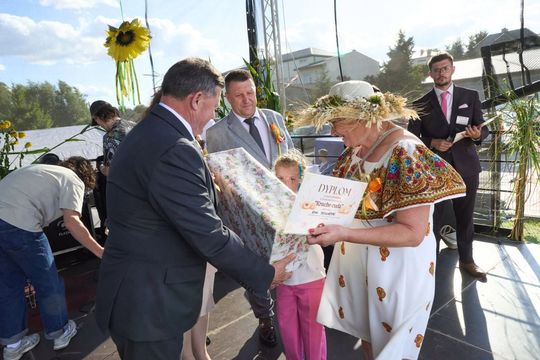 Zobacz fotorelację z dożynek w Łaszczowie [ZDJĘCIA]