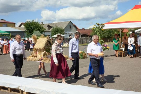 Zobacz fotorelację z dożynek w Łaszczowie [ZDJĘCIA]