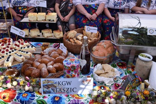 Fotorelacja z Dożynek Gminno-Parafialnych w Jarosławcu