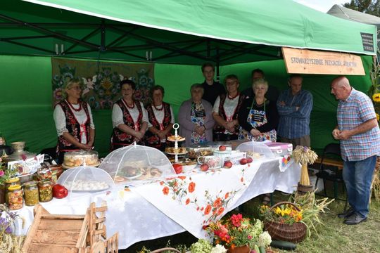 Fotorelacja z Dożynek Gminno-Parafialnych w Jarosławcu