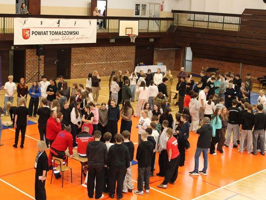 Tomaszów Lubelski pobił rekord w jednoczesnym prowadzeniu resuscytacji [ZDJĘCIA]